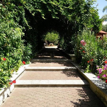 Santa Caterina  Residenza Villa I Nidi المظهر الخارجي الصورة